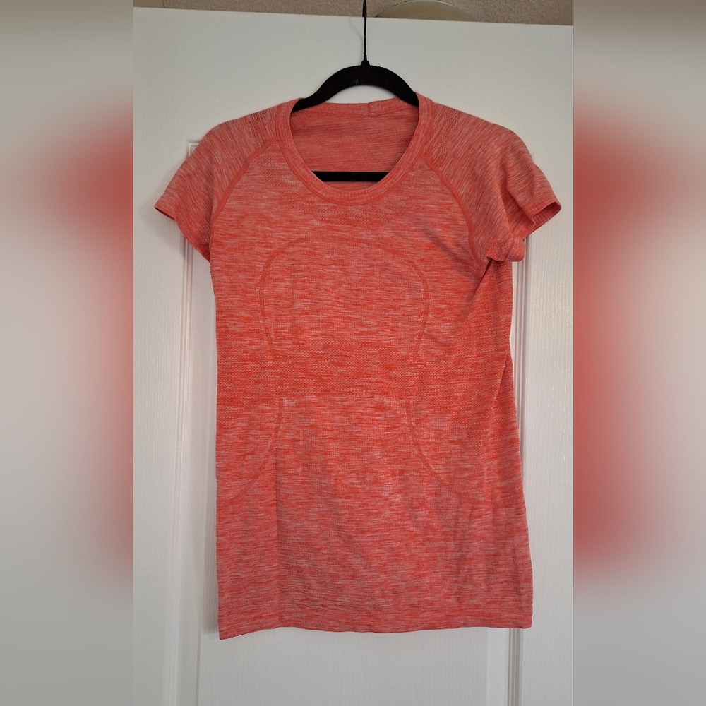 Lululemon Coral Pink Swiftly